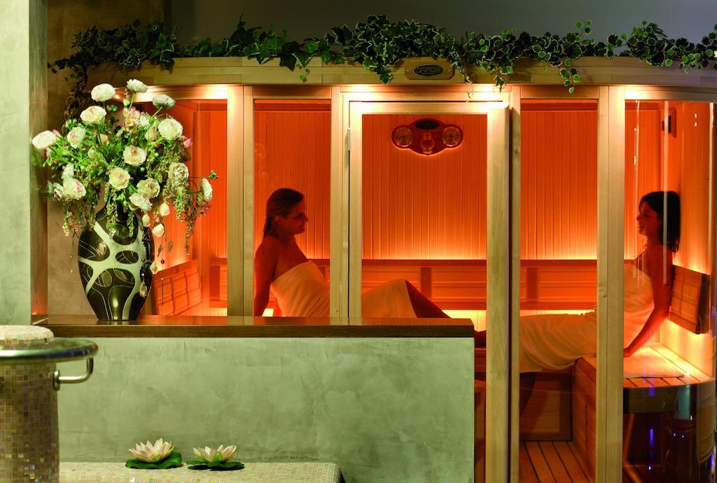Locanda Al Castello Wellness Resort Cividale Del Friuli Room photo